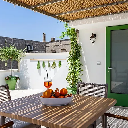 بيت للعطل Palazzo Borgomonte - *