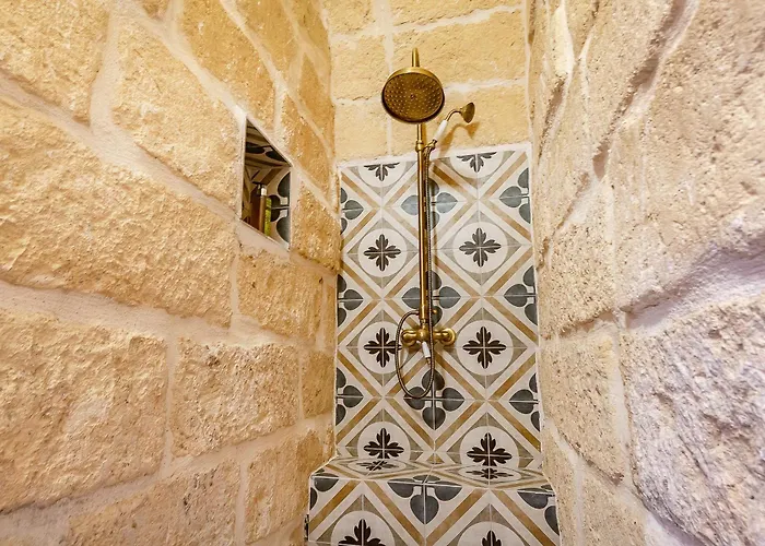 Palazzo Borgomonte - أوترانتو