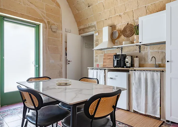 Palazzo Borgomonte - بيت للعطل *